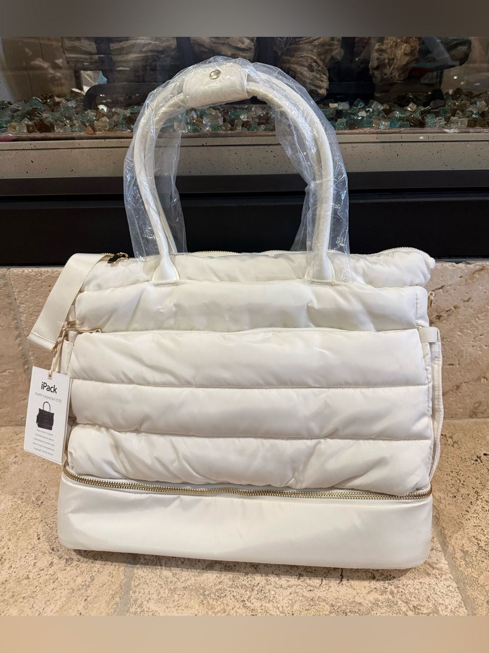 NWT iPack Puffy Tote – Cannoli Cream & Gold – Quilted Travel Bag Laptop Sleeve